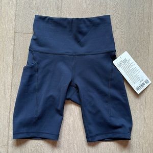 wunder train short pocket 8" size 2 true navy lululemon nwt